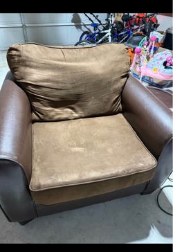 Single couch
