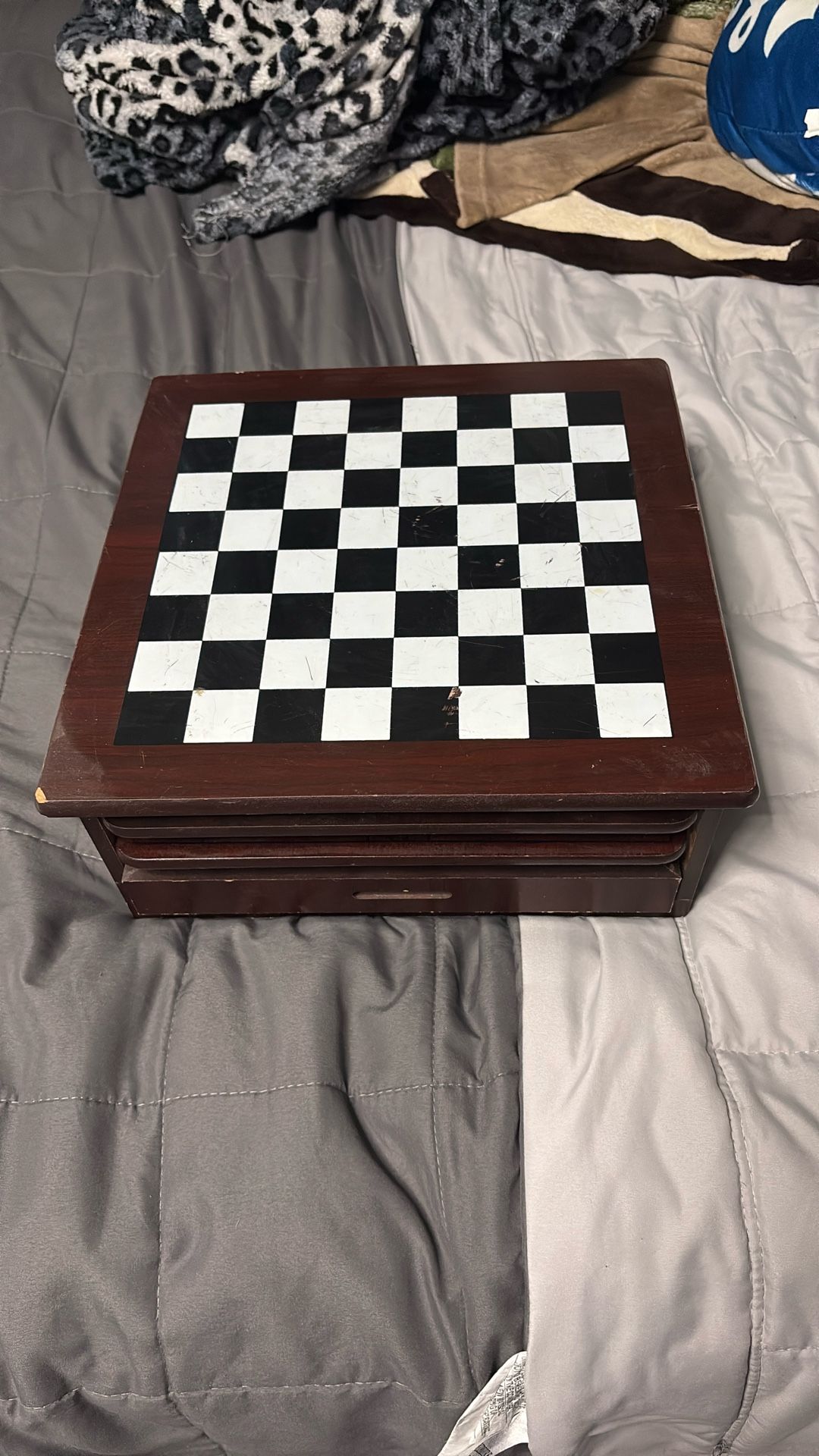 Chess Board With Multiple Games