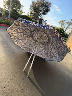 Tommy Bahama Umbrella