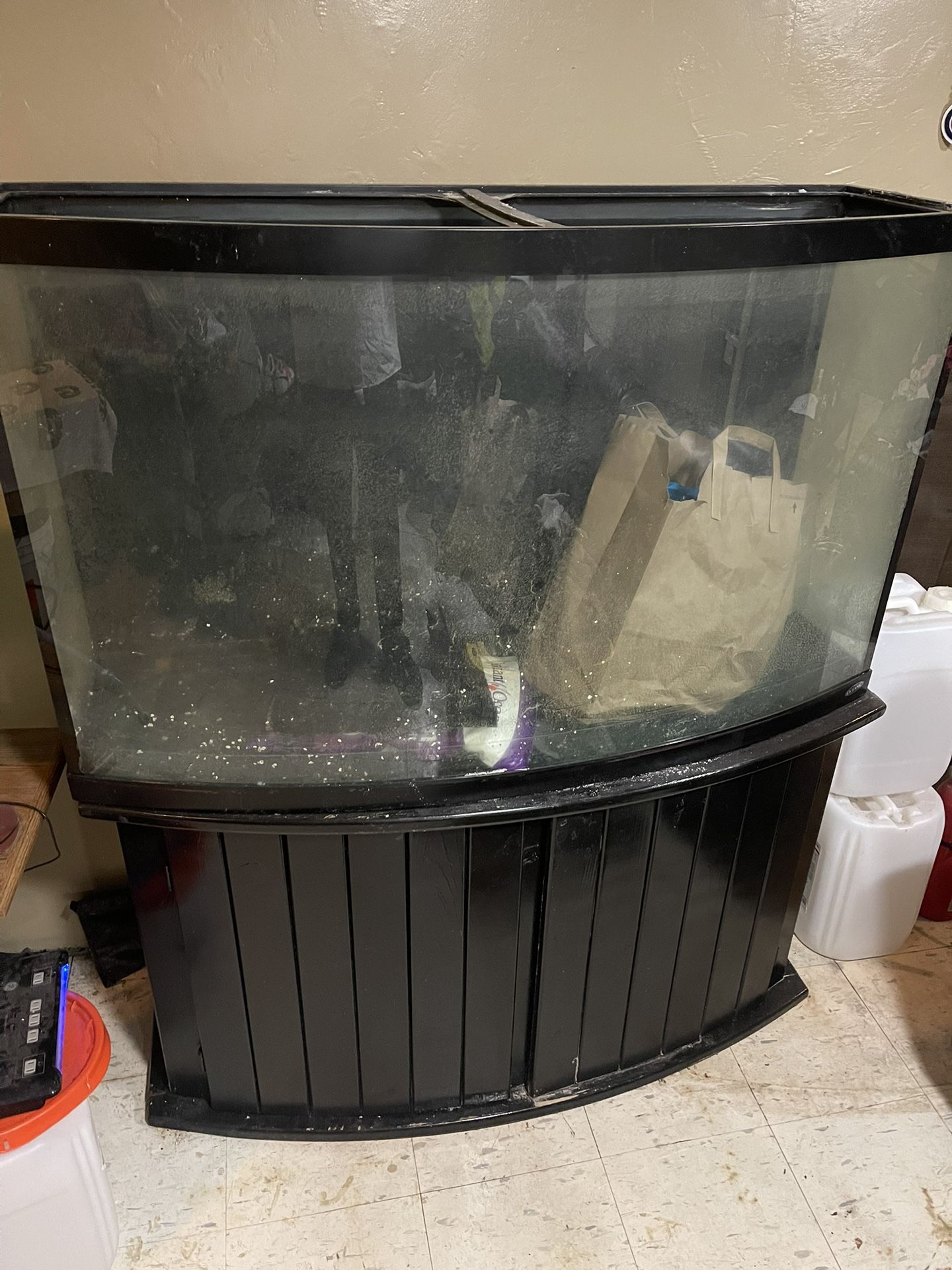 100 Gallon Bow Front Fish Tank 