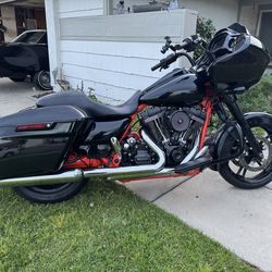 2016 Roadglide Screaming Eagle 🦅  Trade !