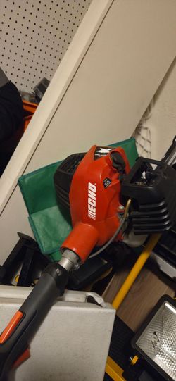 Echo SRM-2620 Gas String Trimmer
