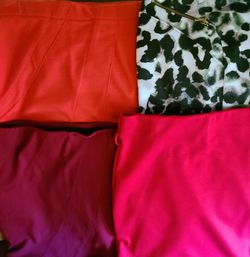 BUY 3 PENCIL SKIRTS GET 4TH FREE VERA WANG SMALL