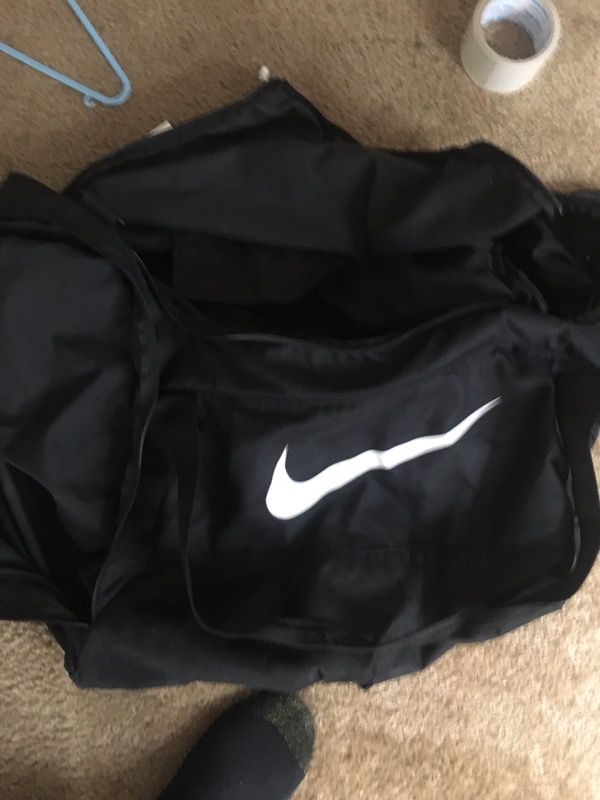 Nike DUFFLE BAG