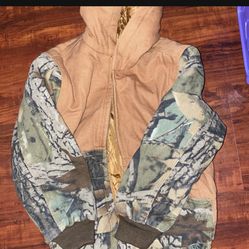 Camo Kids Winter Jacket Perfect For Winter Outdoors Hoodie Size 3 Years Old 