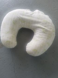 Boppy pillow