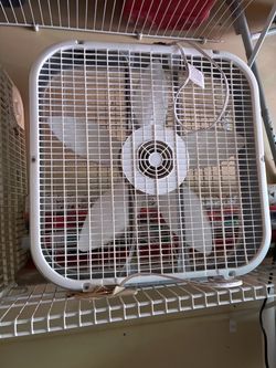 Used white Fan 20” x 20” Works Great