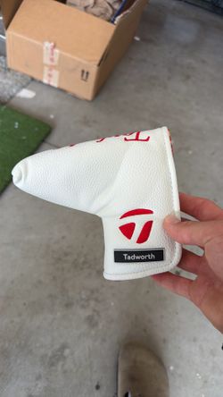 Brand new  golf Taylor made us open head cover