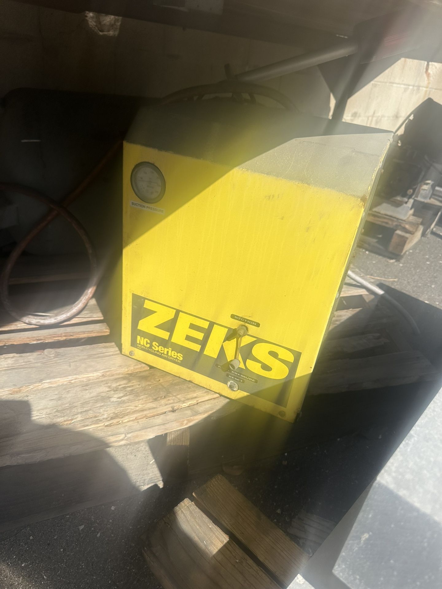 Air Tank And Tank Dryer 