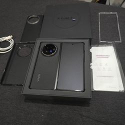Vivo X Fold 3 120hz 12 GB, 256 GB, 80 Watt Super Fast Charger, 8 In
