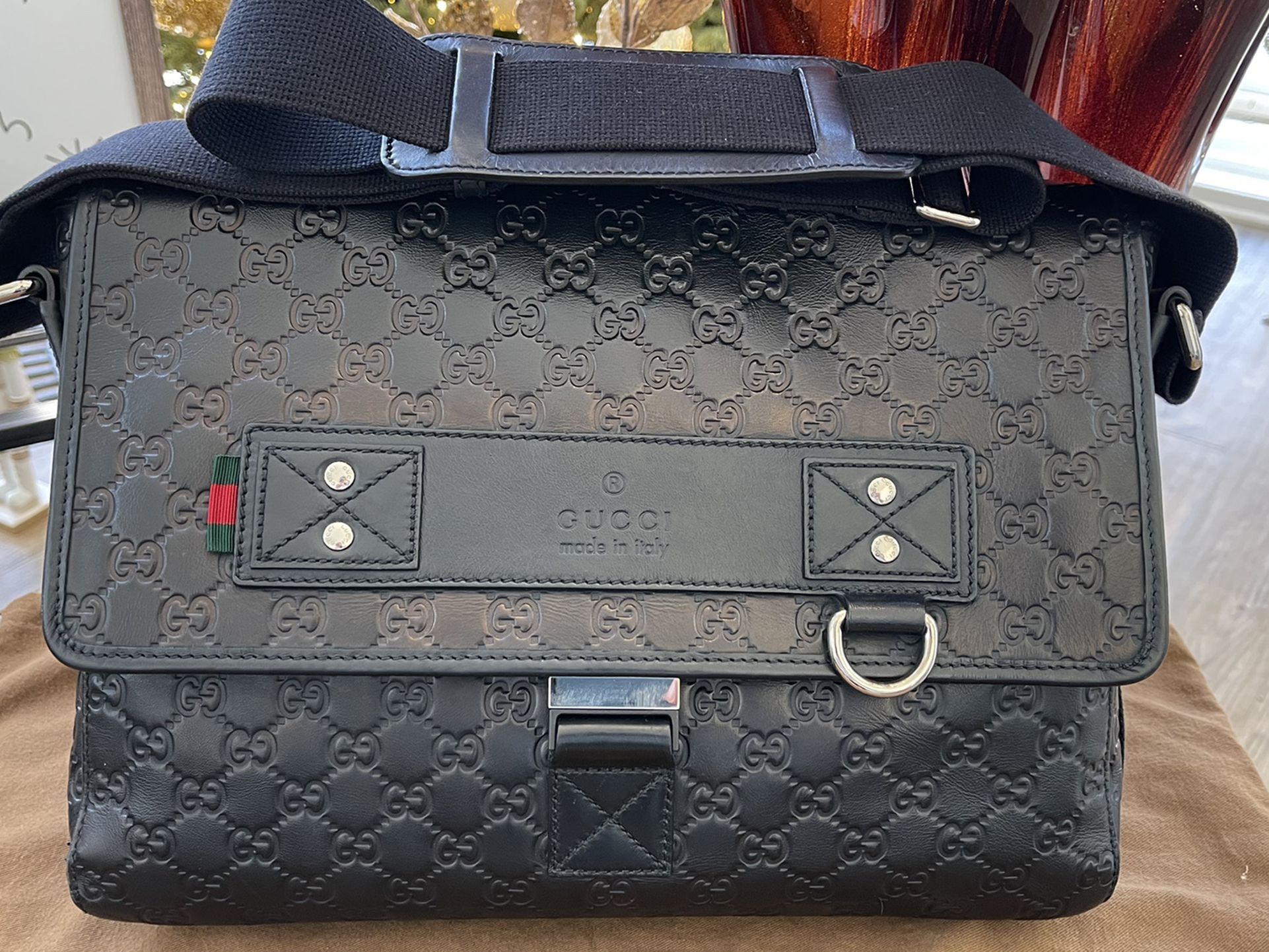 Gucci messenger Bag