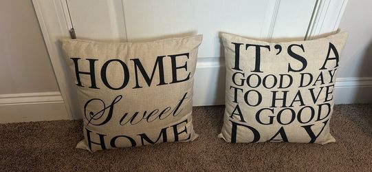 Set of 2 Decorative Farmhouse Theme Throw Pillows