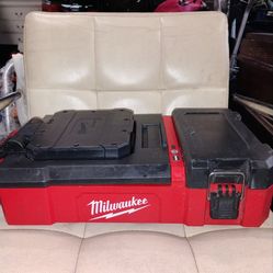 Milwaukee packout flood lights $100