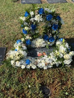 Headstone floral