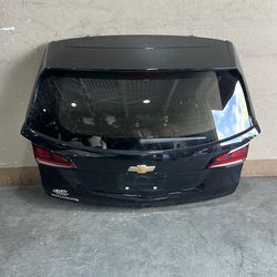 (587) 22-24 Chevy part Chevrolet Equinox Liftgate Lift Gate 2022 2023 2024