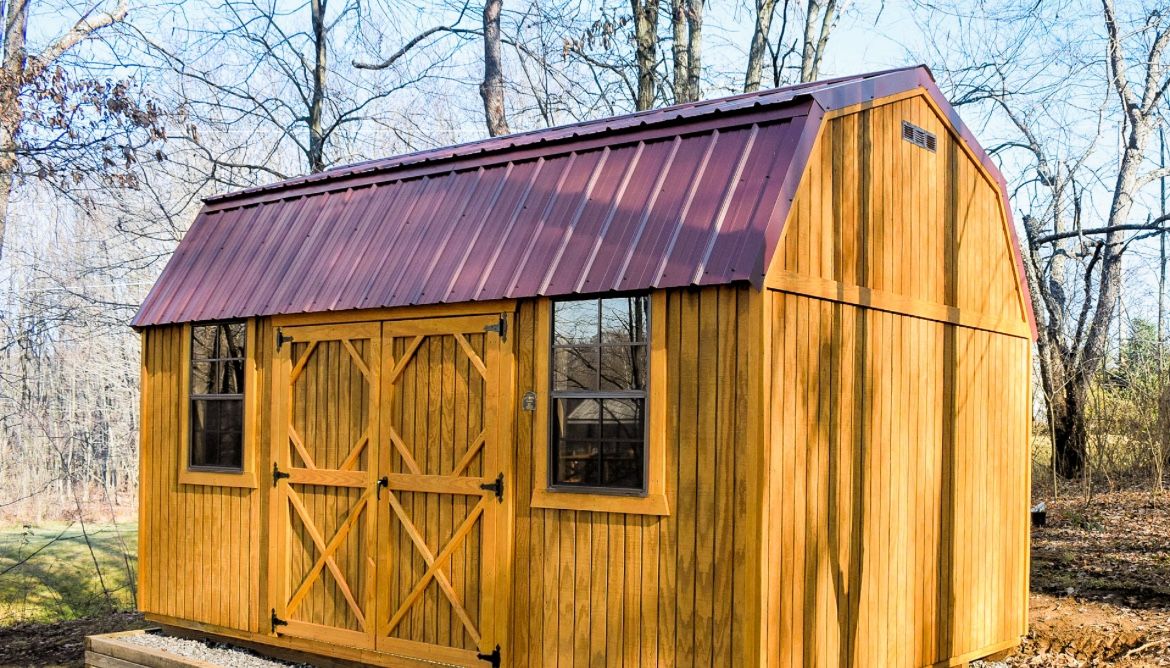 Very Nice Storage She’d With Lofts