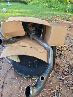 Stock 2008 Harley Road Glide Exhaust And Air Cleaner