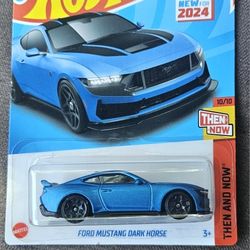 Hot Wheels Ford Mustang Dark Horse. 