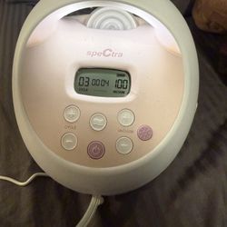 Spectra S2 Breast Pump – Like New