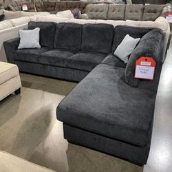 Altari Slate RAF Sectional
by Ashley🚨Finance&Delivery Available