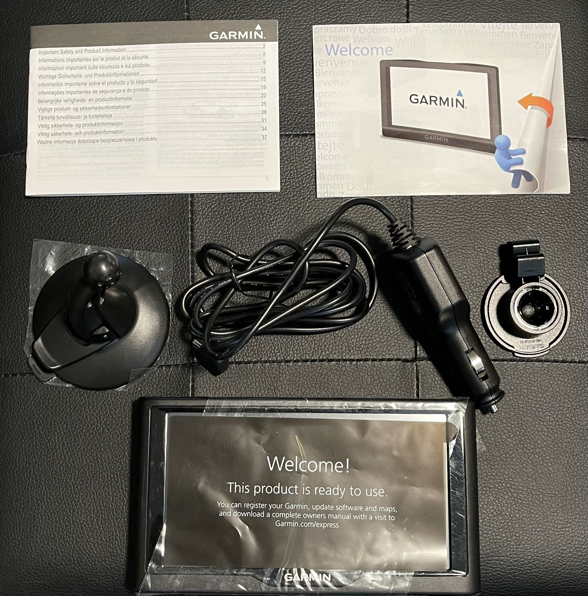 Garmin Nuvi 67LM GPS with 6" Screen w/ Charger / Mount / Cig Adapter / Manual