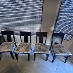 Kitchen Table With 4 Chairs