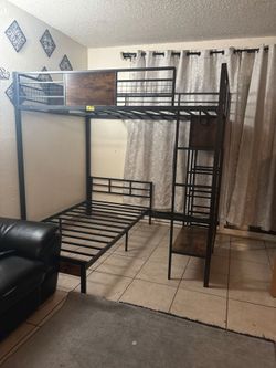 Bunk bed