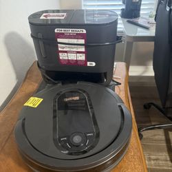 Shark Robot  Vacuum Cleaner