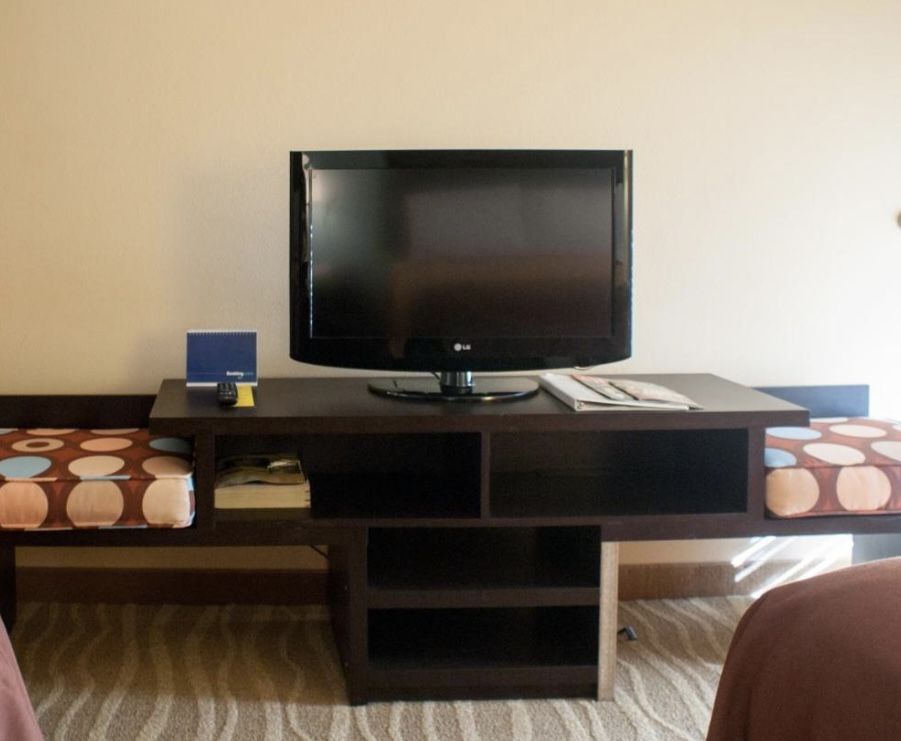 TVs 32-40 Inches