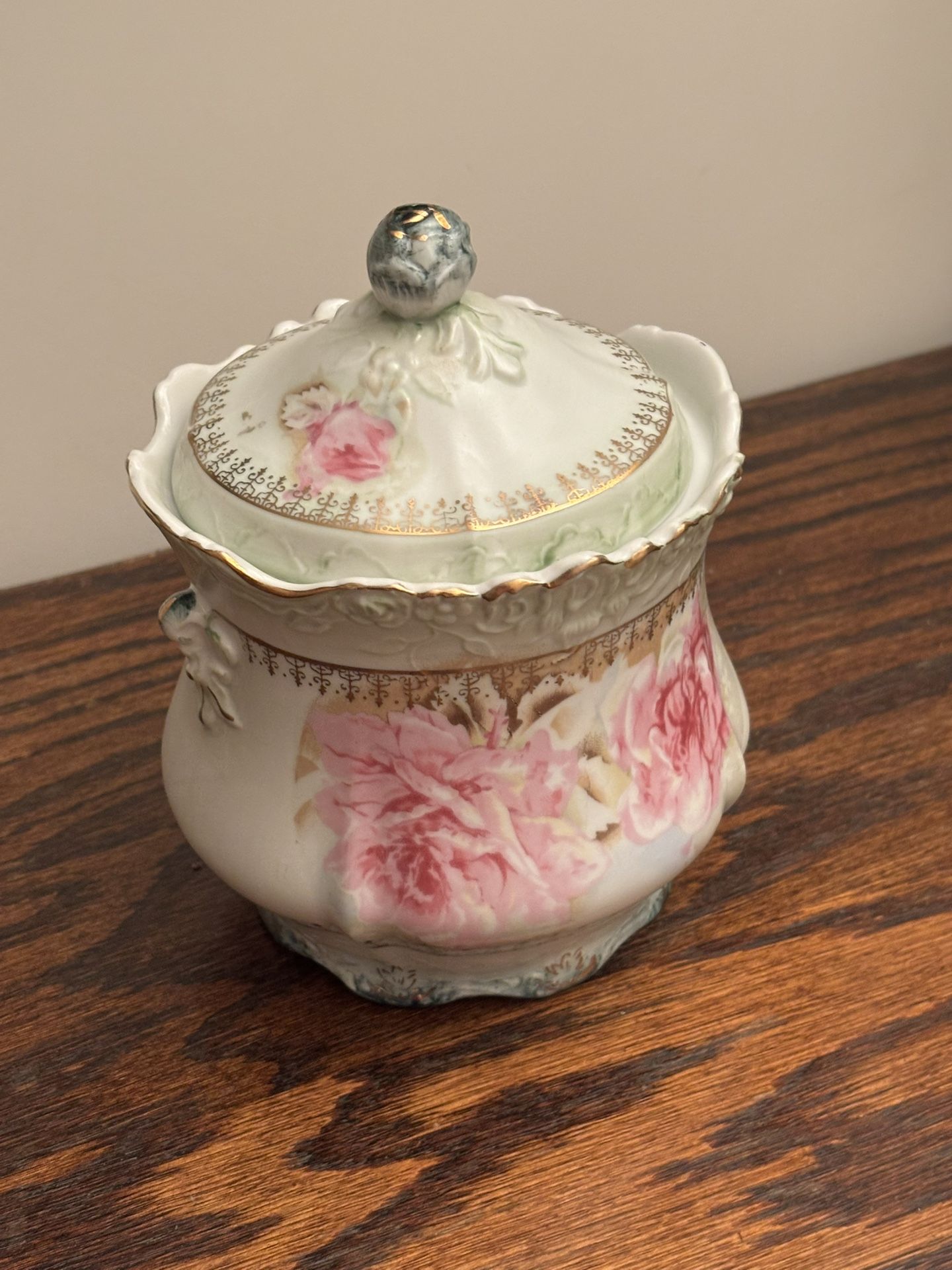 Antique Nippon Hand-Painted Porcelain Biscuit Jar – Roses & Gold Trim, 6” Tall