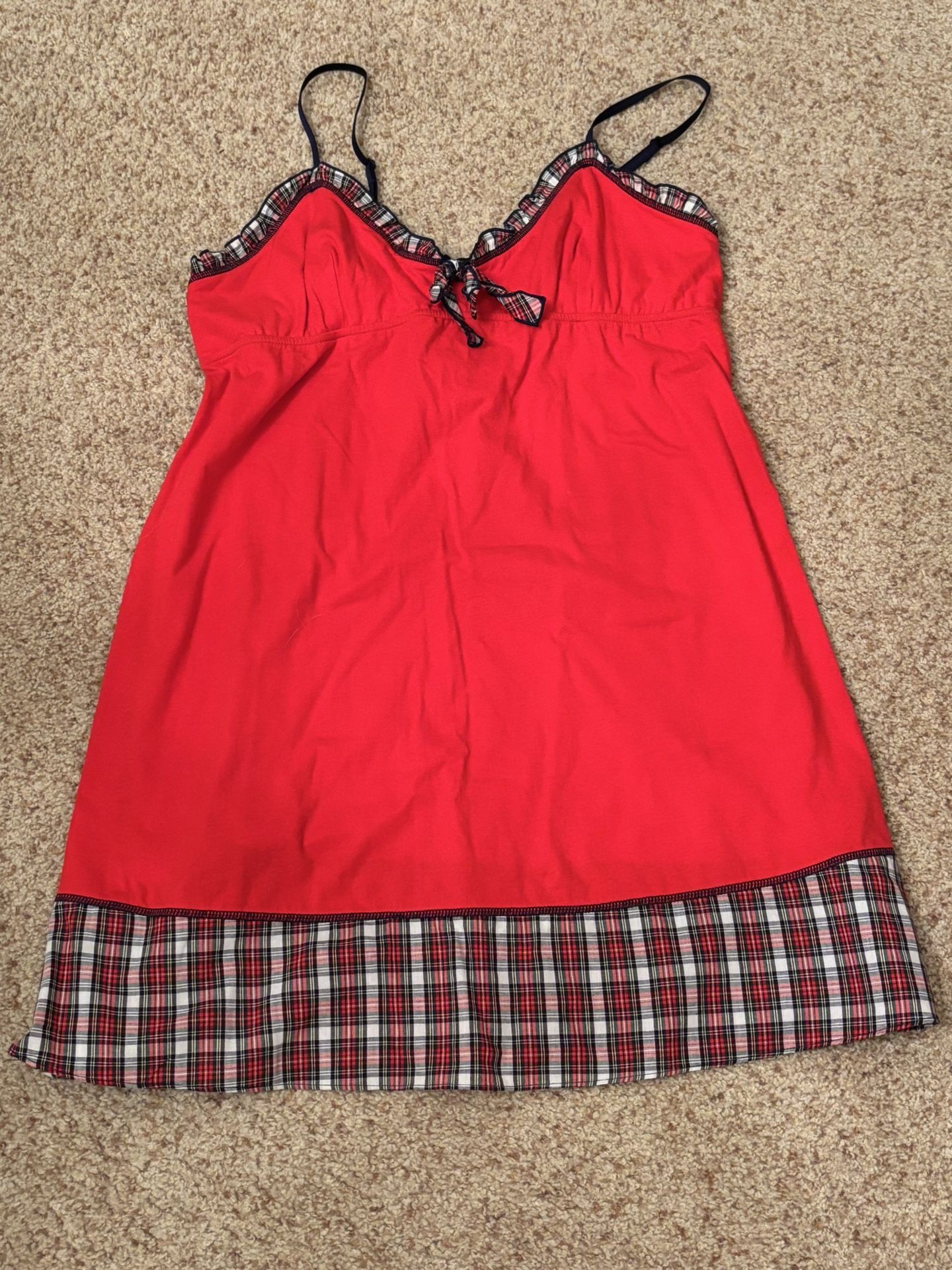 L..e.I. RED Chemise With Plaid Outline.