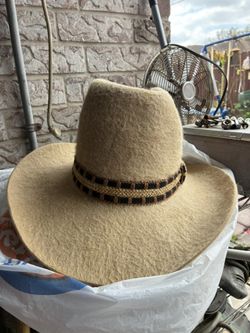 Great Vintage cowboy Hat $75 Seeing