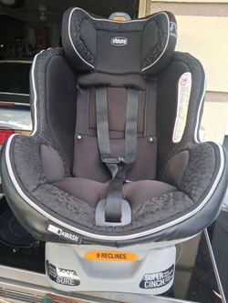 CHICCO NEXTFIT ZIP TECHNOLOGY CONVERTABLE CARSEAT