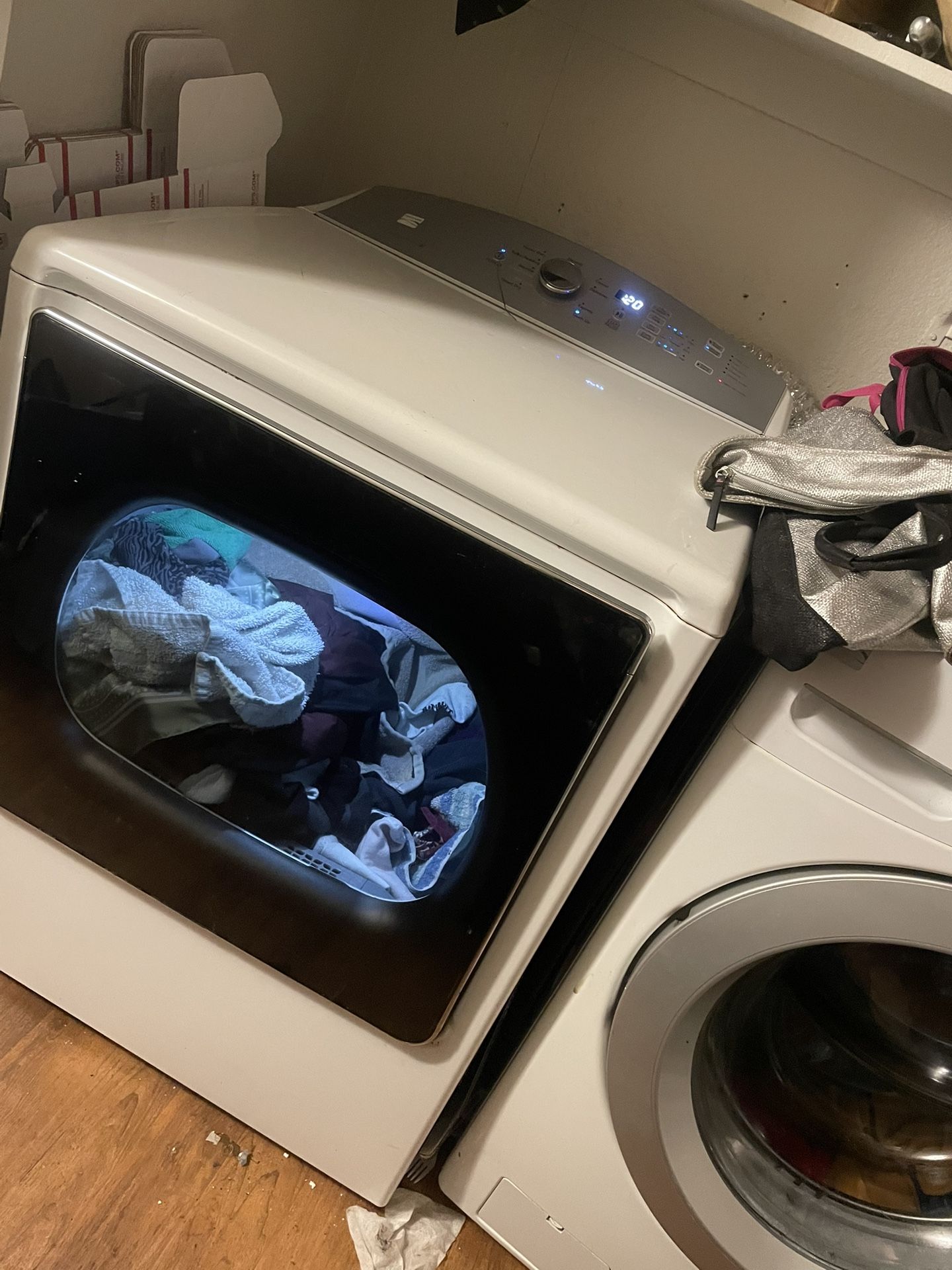 Like new washer and dryer!