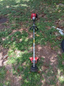 Redmax commercial Straight Weedeater