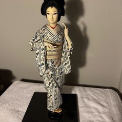 Vintage Japanese Doll.