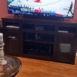 Mesa De Televisión 