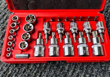 Star Socket & Bit Set (30-Piece)