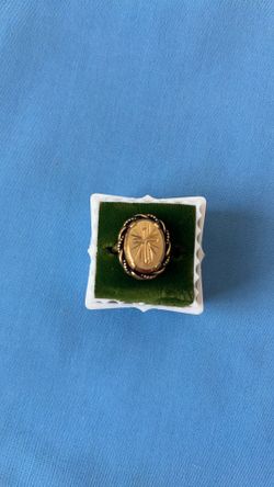 Vintage Gold-Plated Cross Signet Ring -size 6