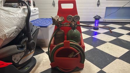 Portable Oxy-Acetylene Torch Kit with Tanks and rose bud tip