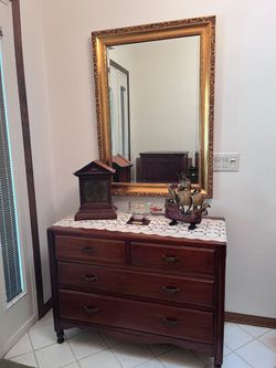  All Mable SOLID Wood Dresser  & Gold Trim Mirror. 