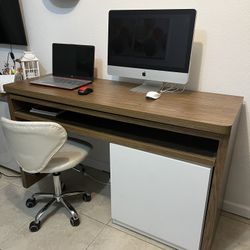 Computer and printer desk. home studio.