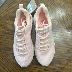 NWT Avia women lightweight memory foam sneakers size 7