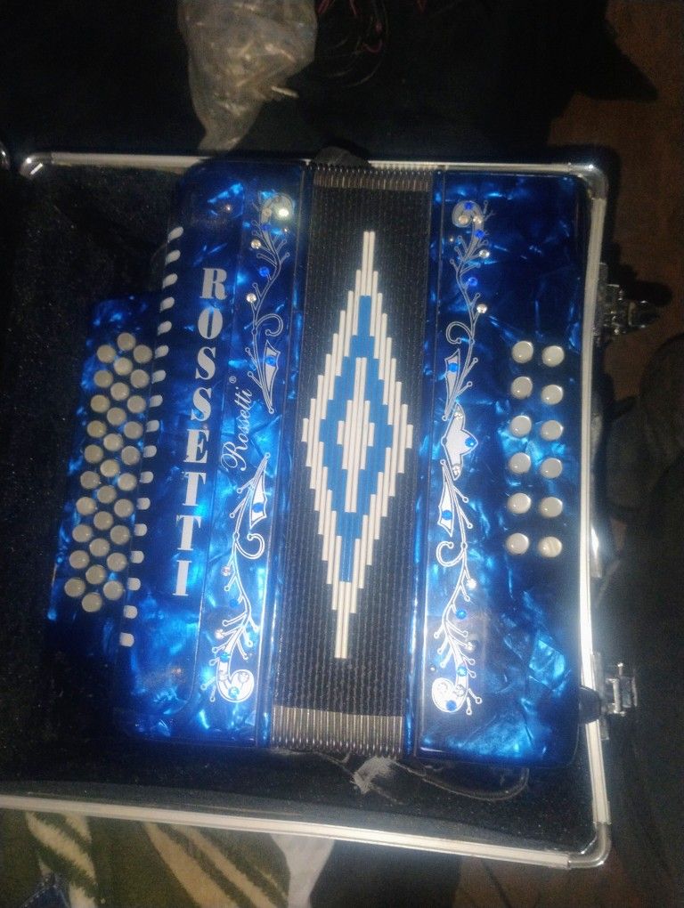 Rosetti Accordion