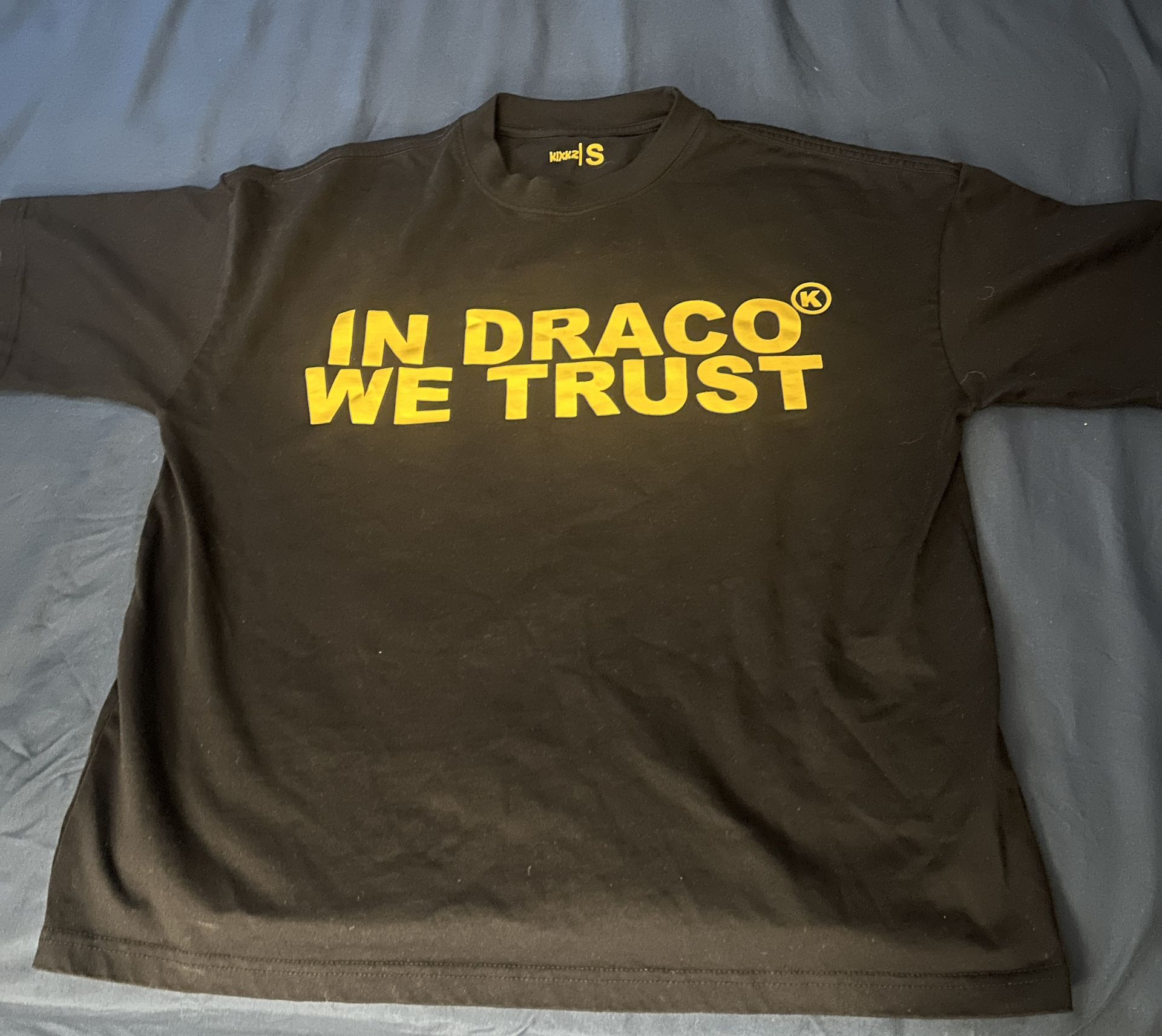 In Draco We Trust Shirt Size Small
