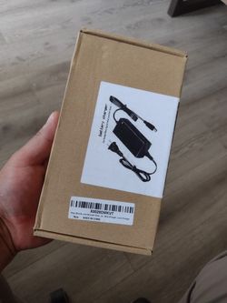 BIRD_LIME Electric Scooter Charger 42V - 84W Model #HK-42-200 Sealed!!!