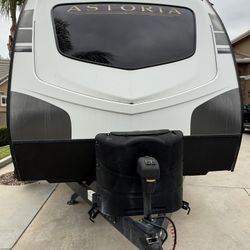 Astoria Dutchman RV 32 Feet