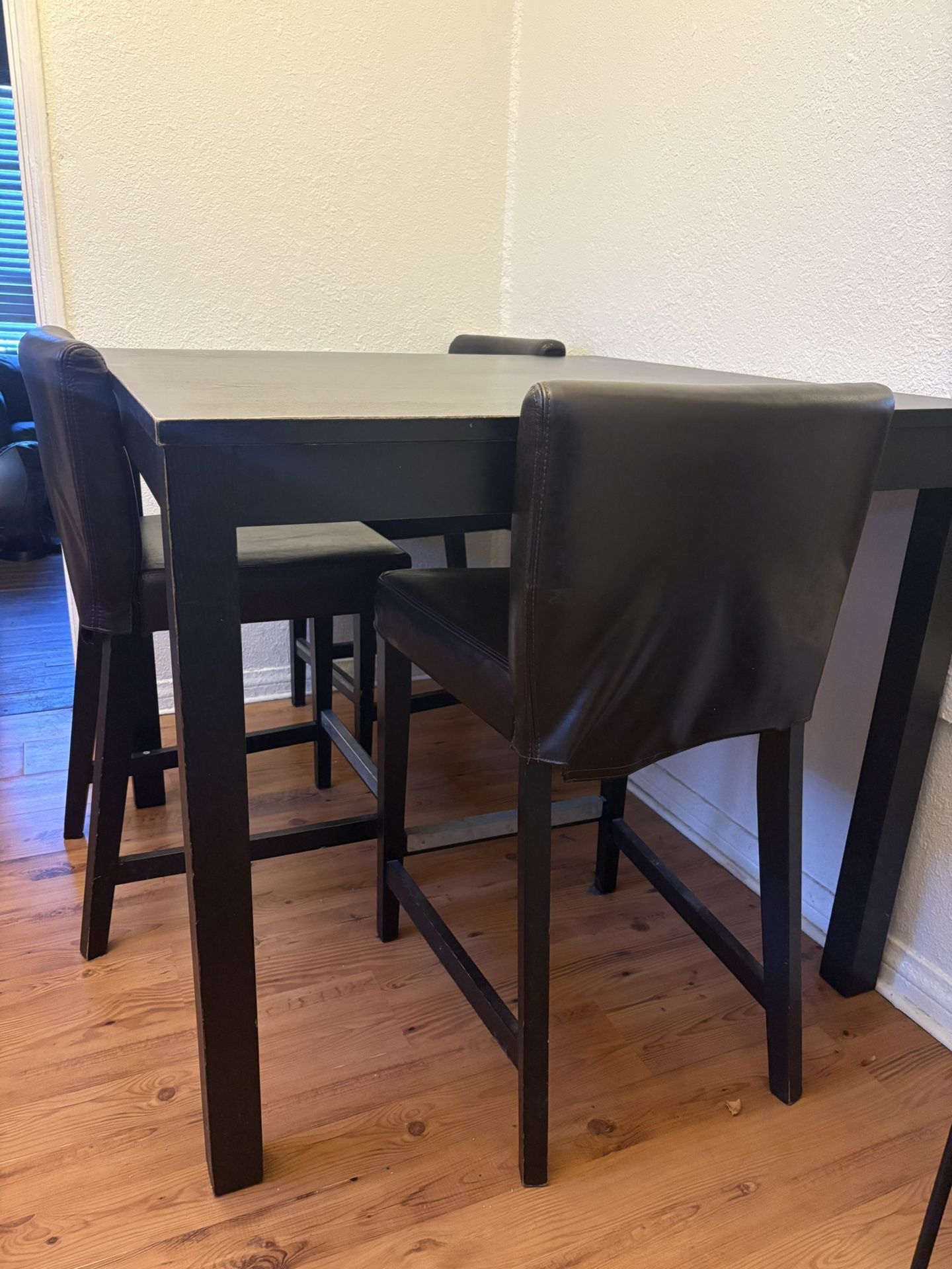 Black Kitchen Table 3 Seat Set 