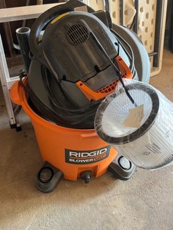 RIDGID Blower/Vac Wet/Dry Shop Vacuum