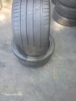 Used Tires 305/30/20